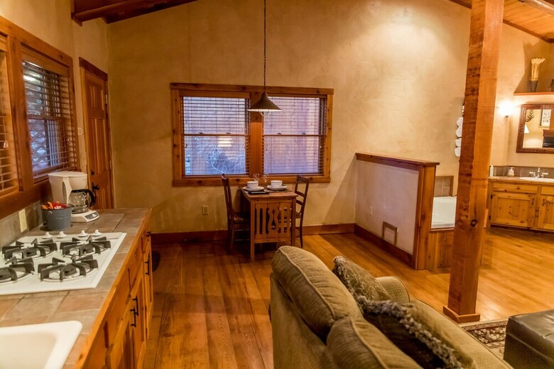 Posada Ruidoso Lodge Cabins