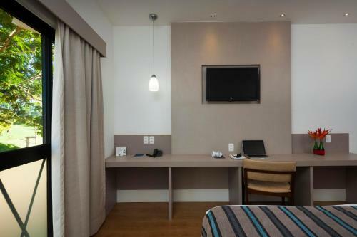 Flamboyant Hotel & Convention