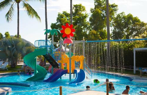 Flamboyant Hotel & Convention