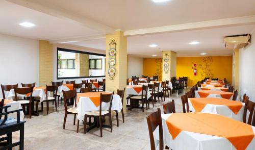 Flamboyant Hotel & Convention