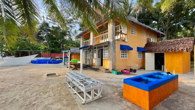 Hotel Coco Grove Beach Resort