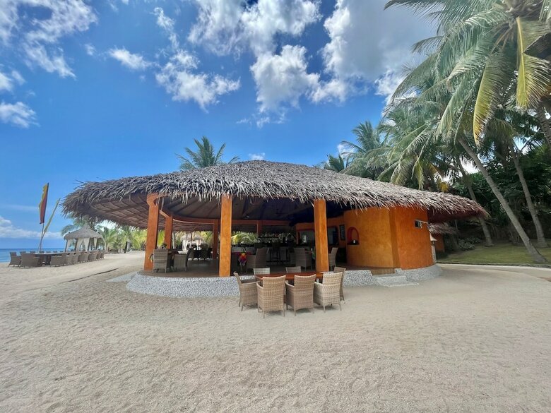 Hotel Coco Grove Beach Resort