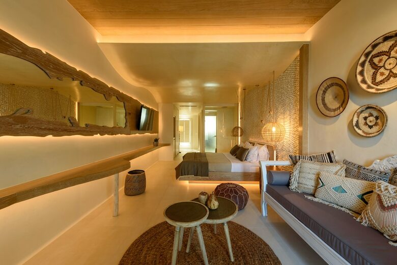 Bed & Breakfast Divelia East