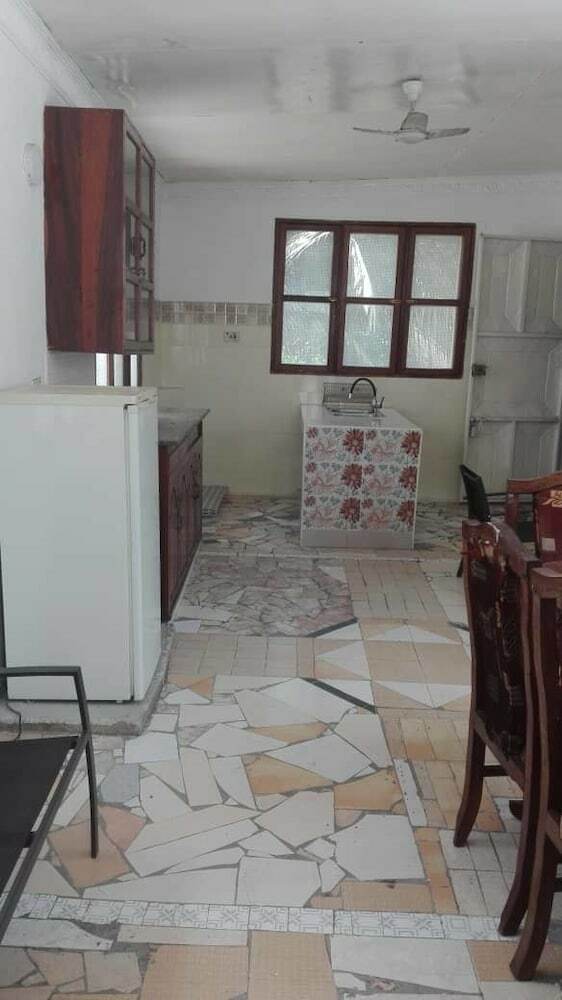 Bububu Apartment