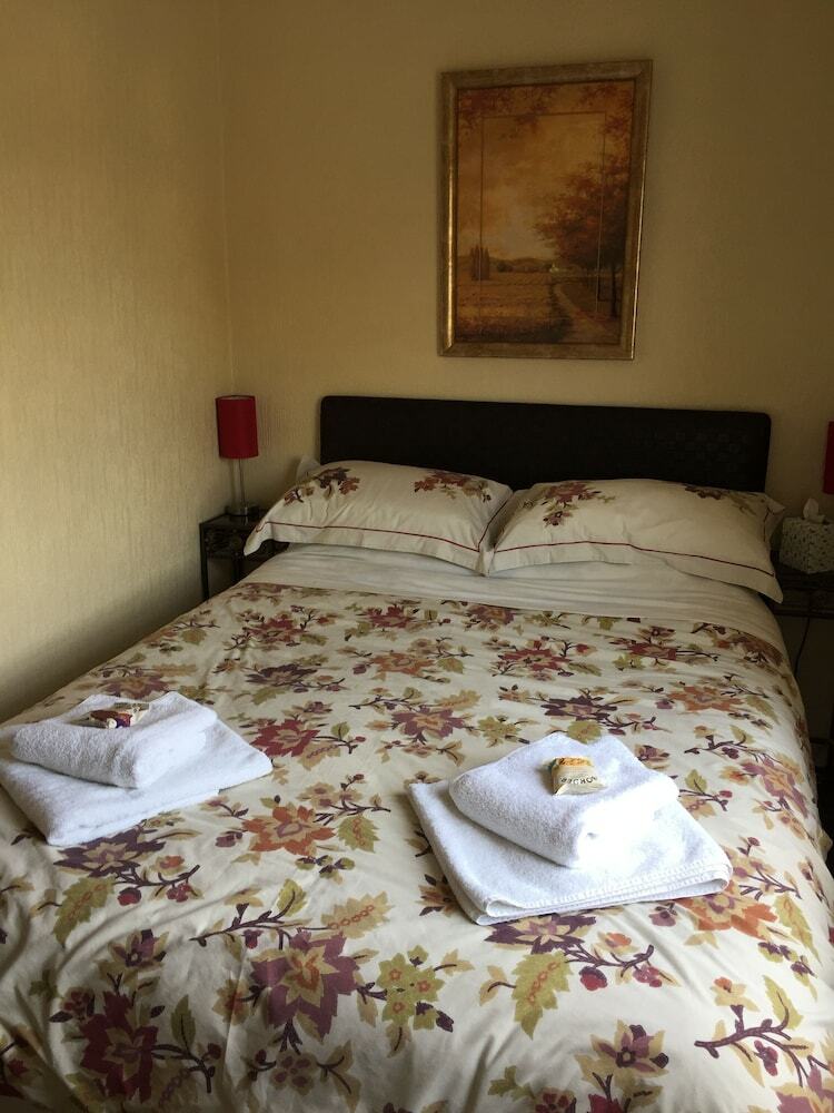 Holden House Bed & Breakfast