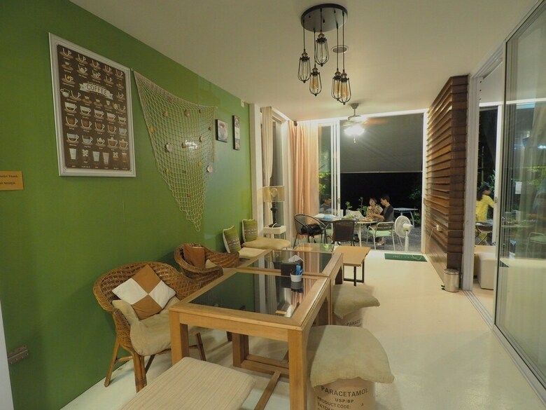 Coffee At Home Hostel - Adults Only