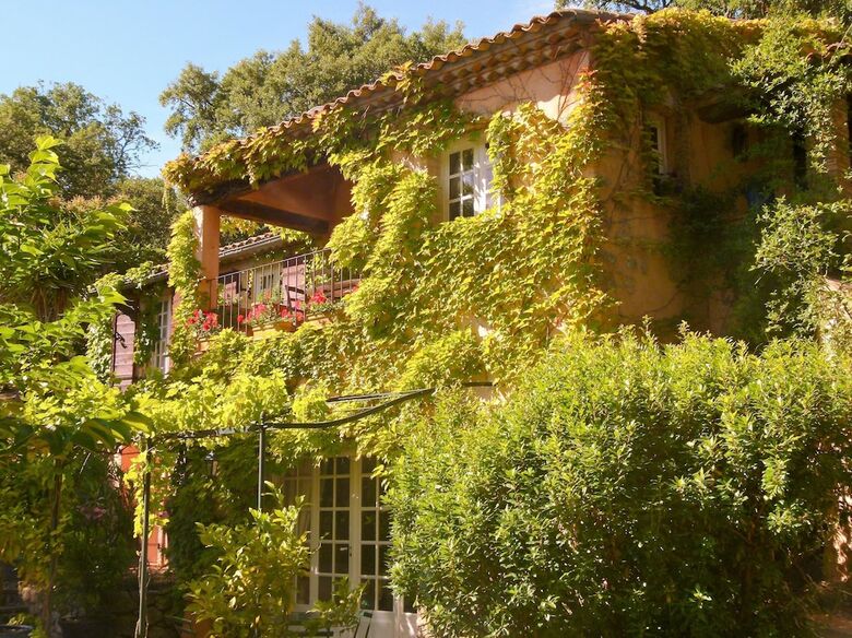 Hotel Le Bastidon Saint-michel