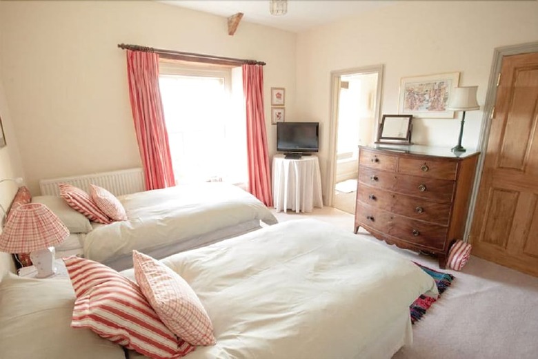 Bed & Breakfast Tabor House