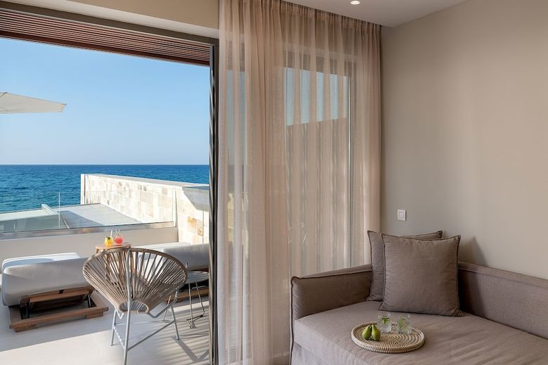Hotel Ikones Seafront Luxury Suites - Adults Only