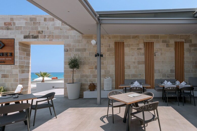 Hotel Ikones Seafront Luxury Suites - Adults Only