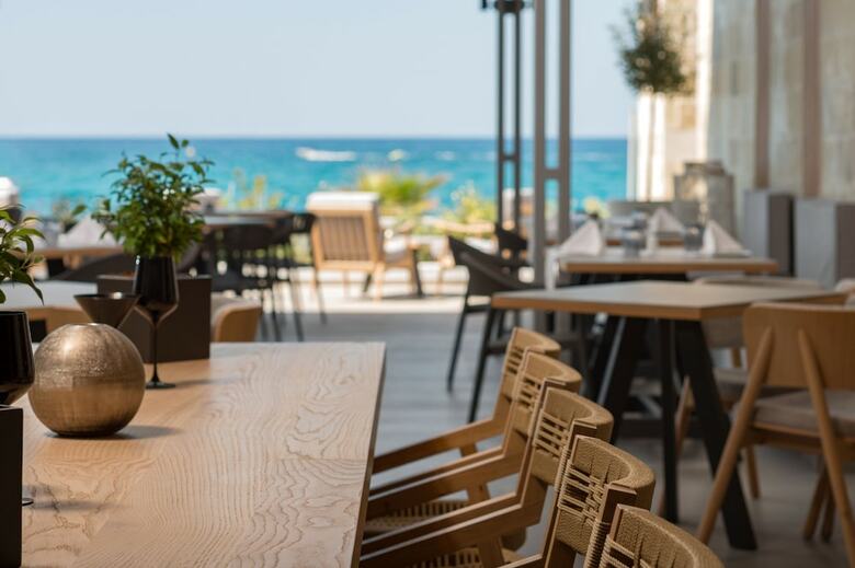 Hotel Ikones Seafront Luxury Suites - Adults Only