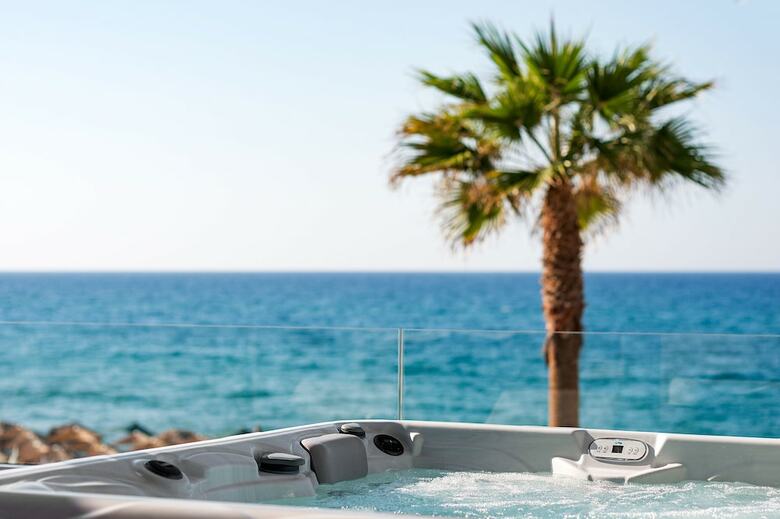 Hotel Ikones Seafront Luxury Suites - Adults Only