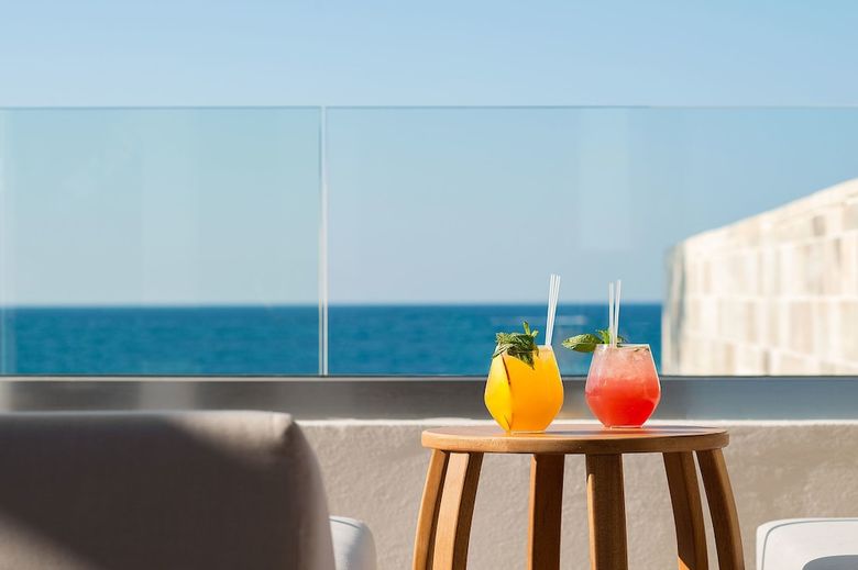 Hotel Ikones Seafront Luxury Suites - Adults Only