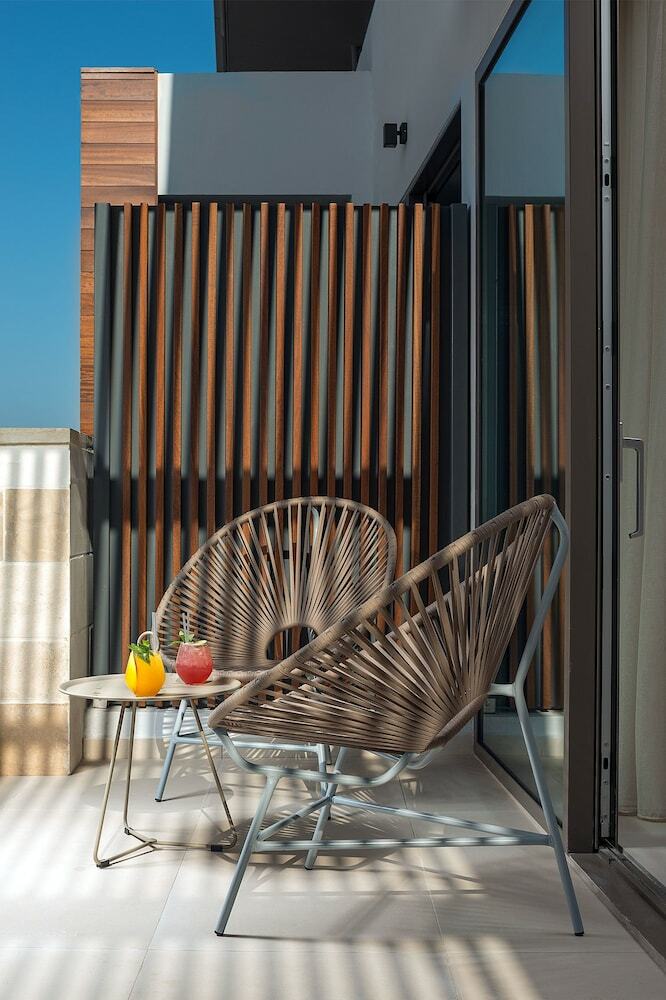 Hotel Ikones Seafront Luxury Suites - Adults Only