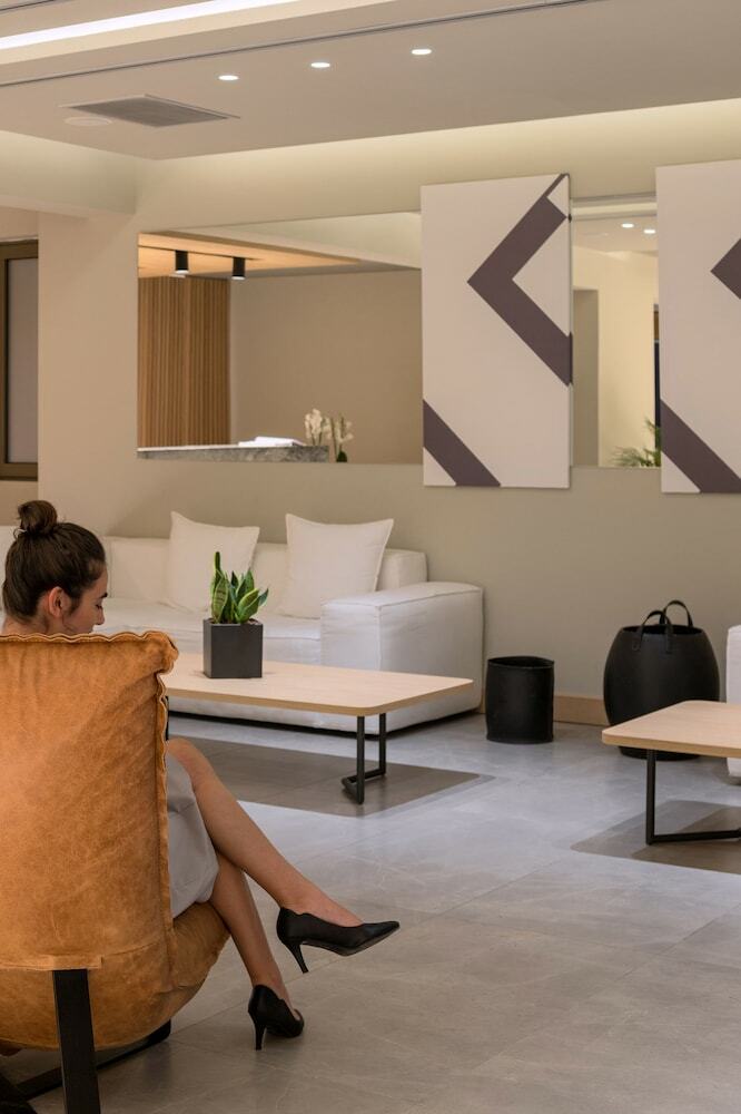 Hotel Ikones Seafront Luxury Suites - Adults Only