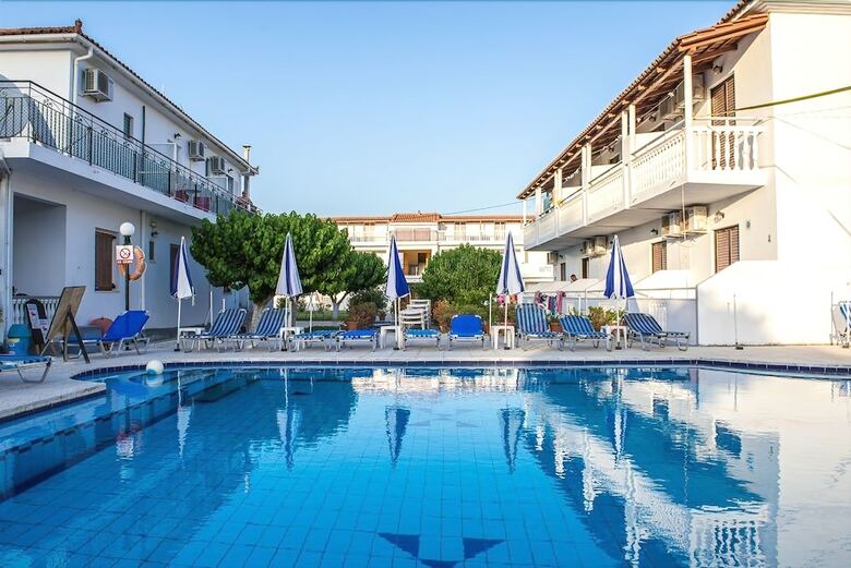 Apartamentos Tassia Studios