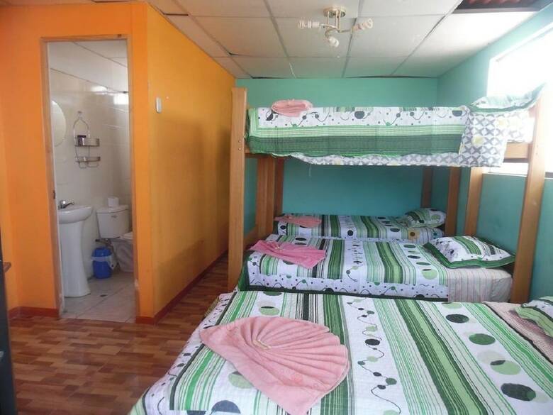 Hostal Hostel Yakumama Paracas