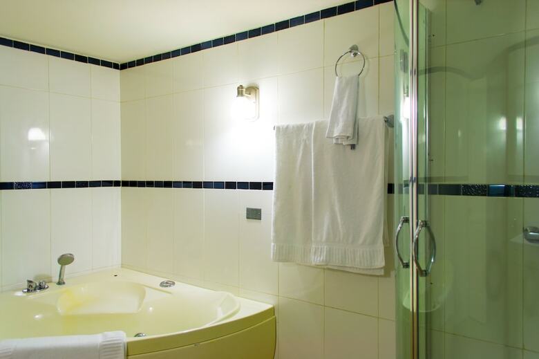 Constellation Hotel