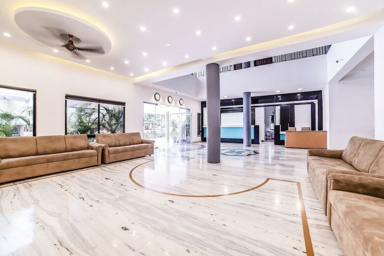 Fabhotel The Leaf Aurangabad Airport