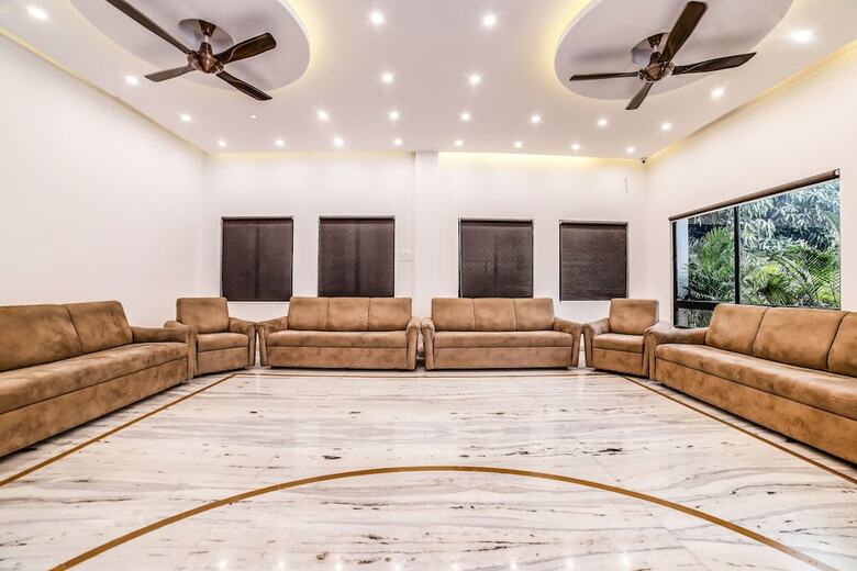 Fabhotel The Leaf Aurangabad Airport