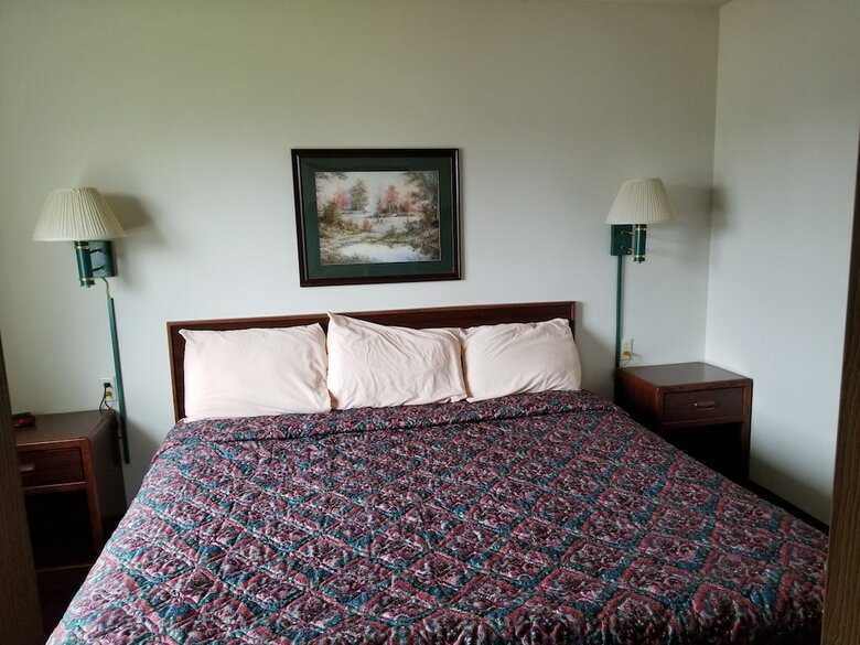 Hotel Bilmar Inn & Suites Dell Rapids