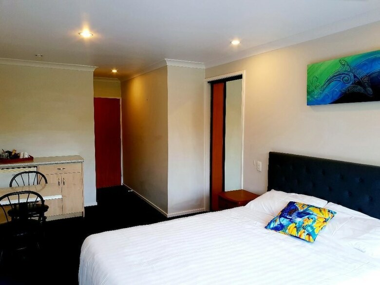 Bed & Breakfast Te Mahuru Retreat