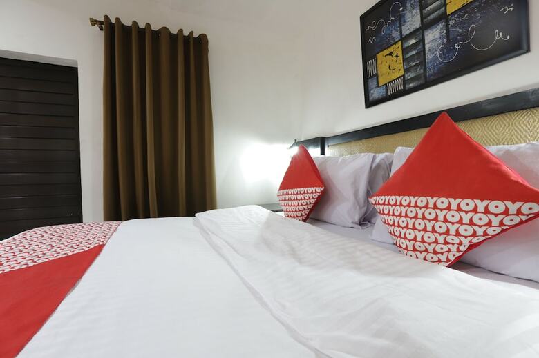 Oyo 161 Dc Hotel Utan Kayu
