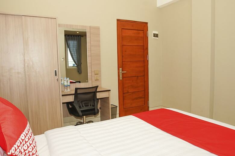 Hotel Oyo 185 Roriz House