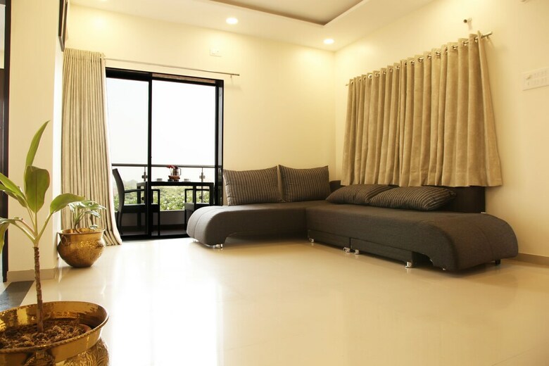 Saburi Service Apartments