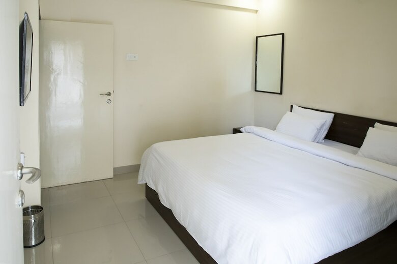 Saburi Service Apartments