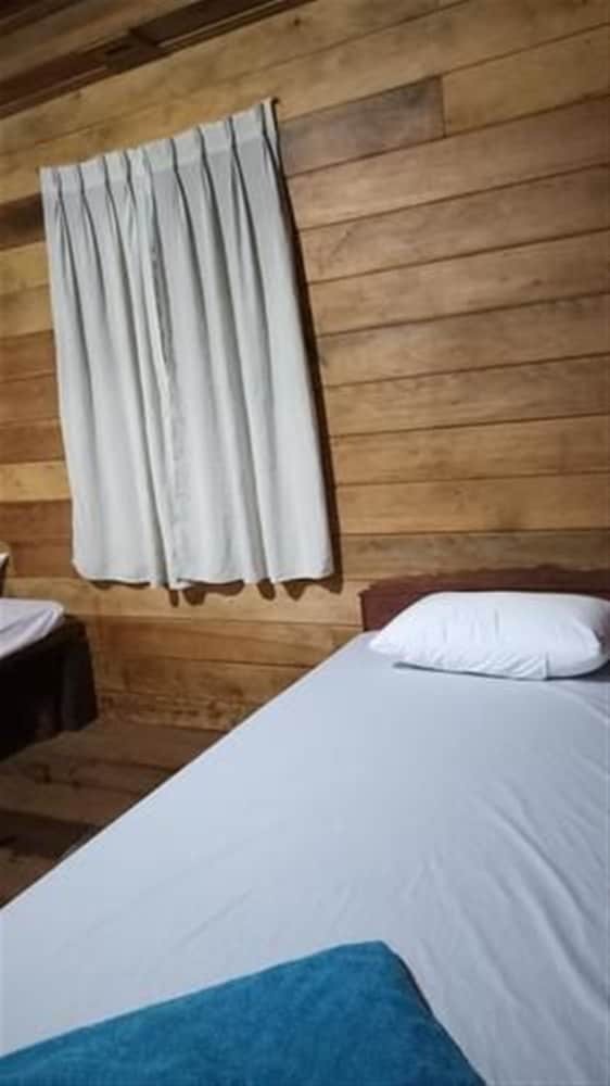 Hotel Ratanak Teprithea Home Stay