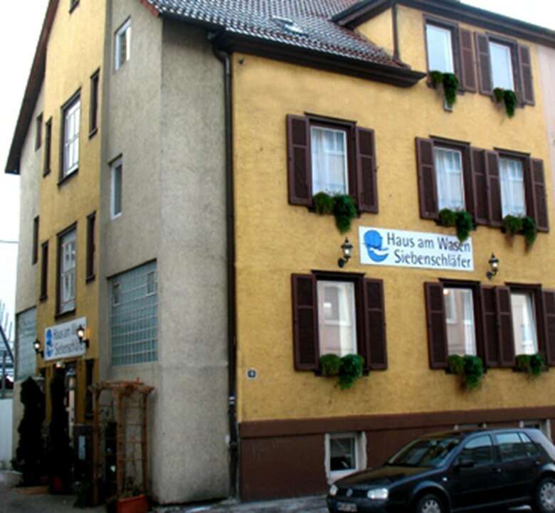 Hotel Haus Am Cannstatter Wasen