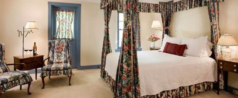 Bed & Breakfast Fairville Inn