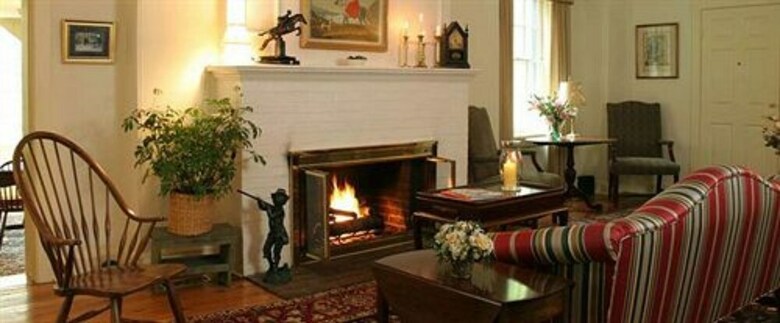 Bed & Breakfast Fairville Inn