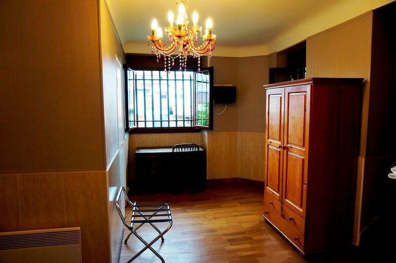 Hotel H�tel Bellevue