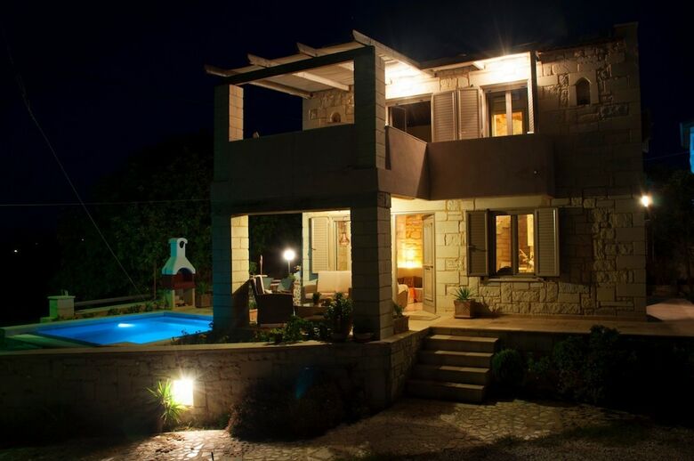 Apartamentos Pantanassa Villas