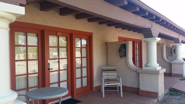 Hotel Mesa Golf Inn & Suites