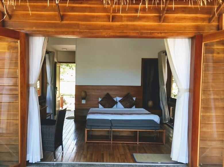 Hotel Osix Resort