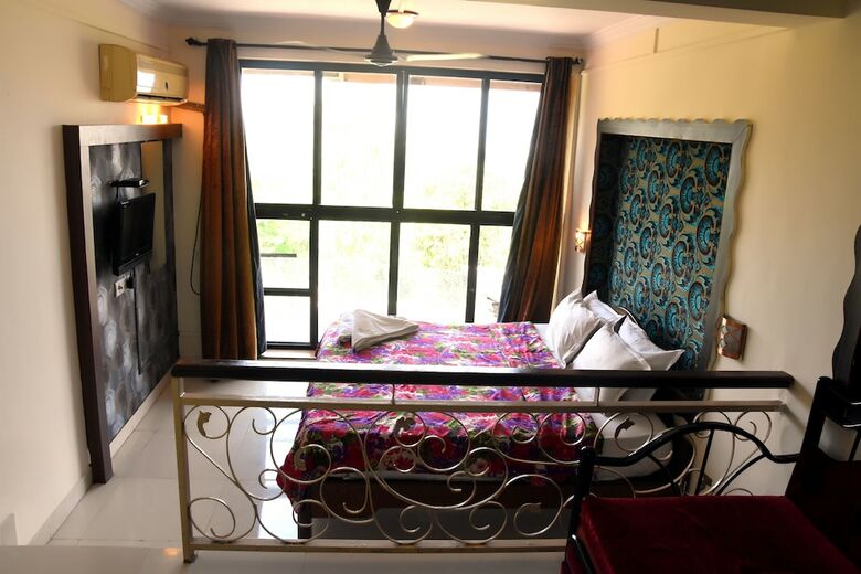 Hotel Mount Castle Resort