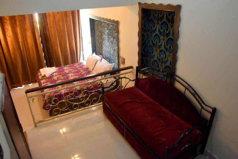 Hotel Mount Castle Resort