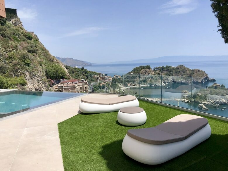 Residencia Isola Bella Infinity Suites