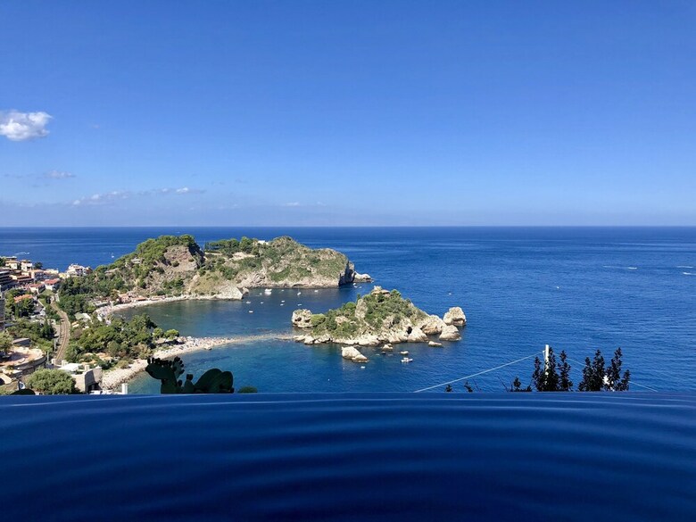 Residencia Isola Bella Infinity Suites