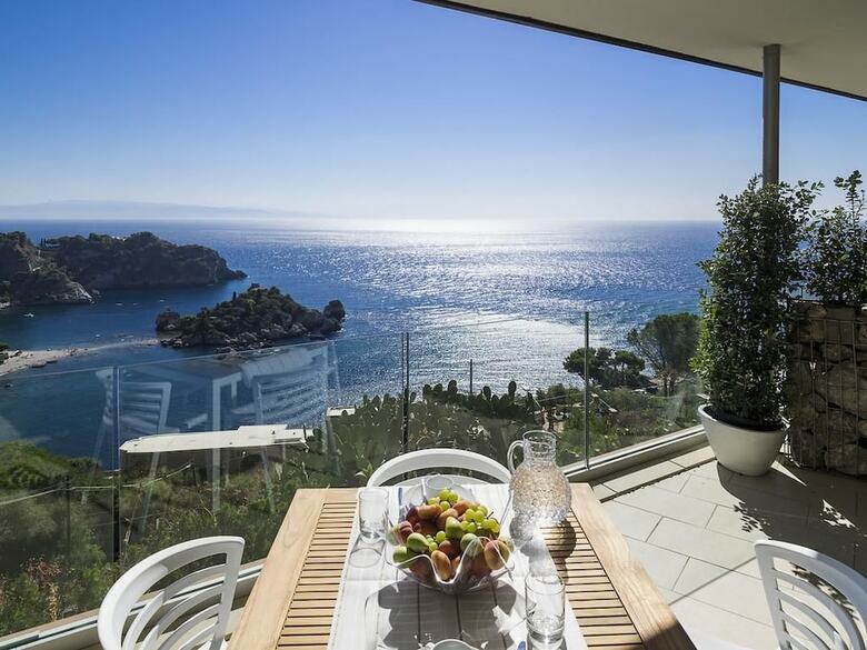 Residencia Isola Bella Infinity Suites