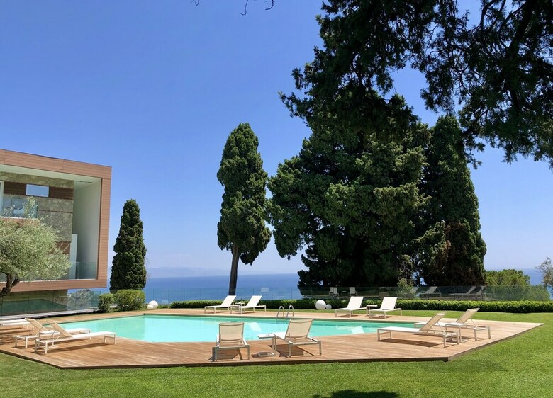 Residencia Isola Bella Infinity Suites