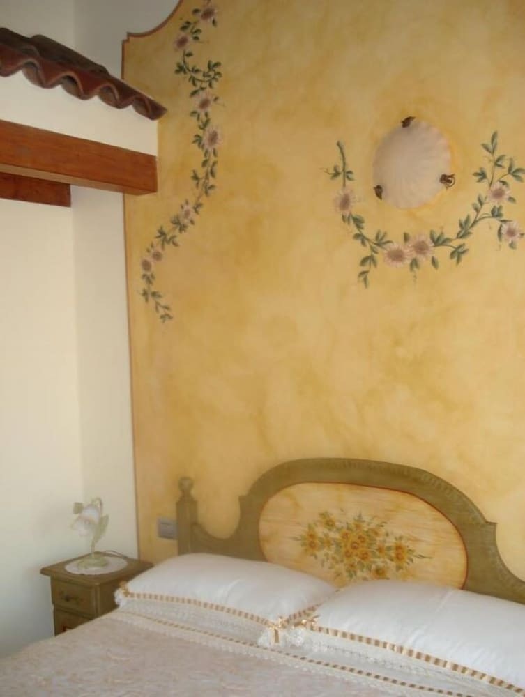 Bed & Breakfast I Fiori Di Marianna B & B
