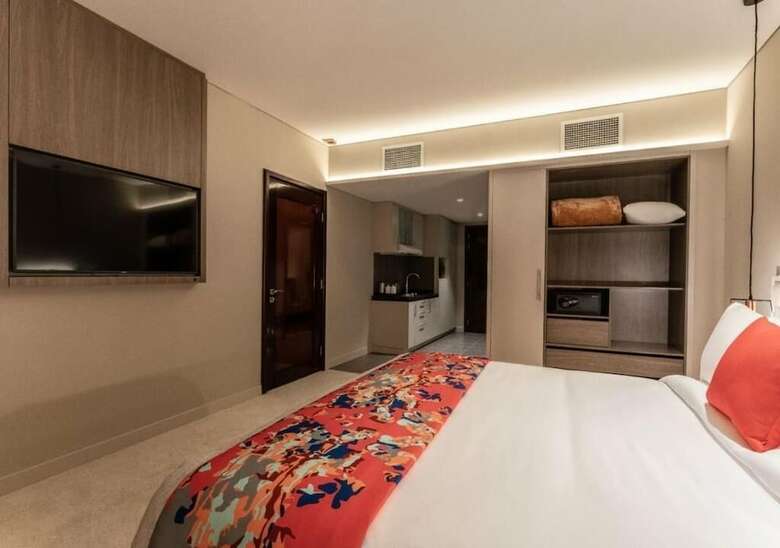 Leva Hotel And Suites, Mazaya Centre