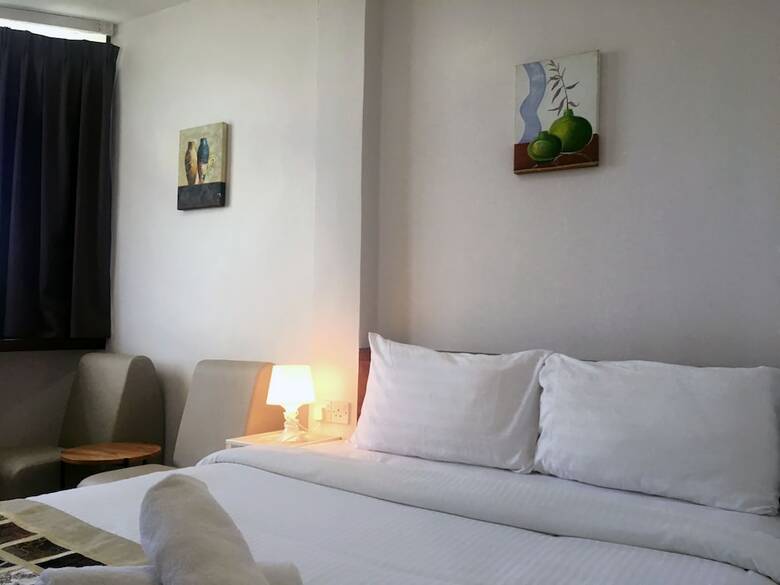 Milvus Hotel