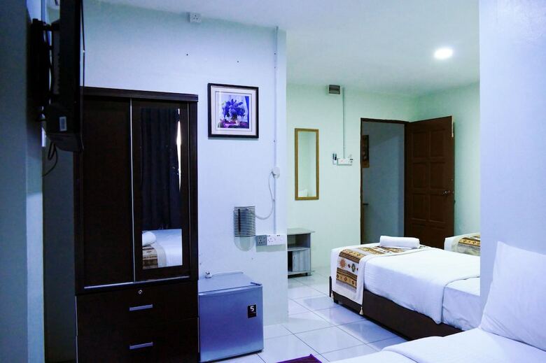 Milvus Hotel