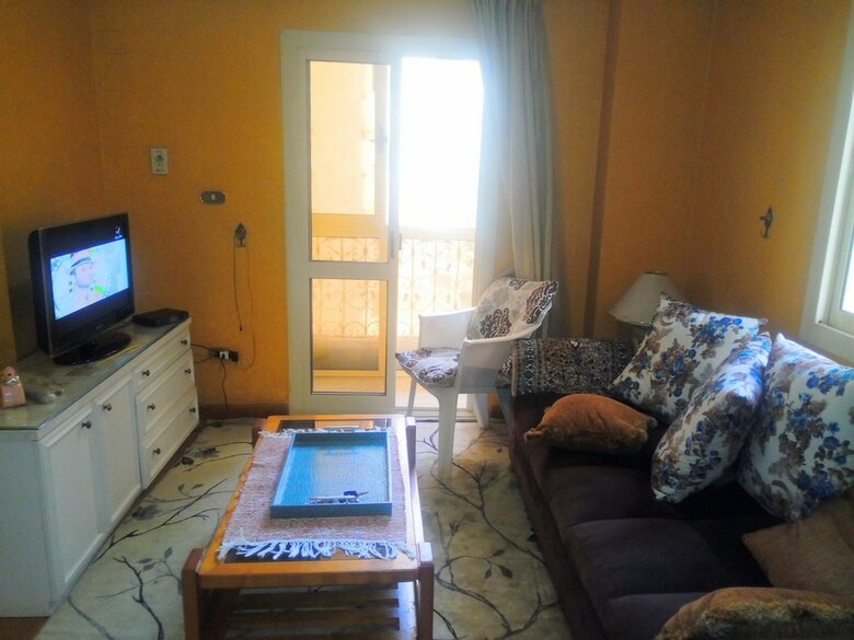 Zahraa Al Maadi Apartment