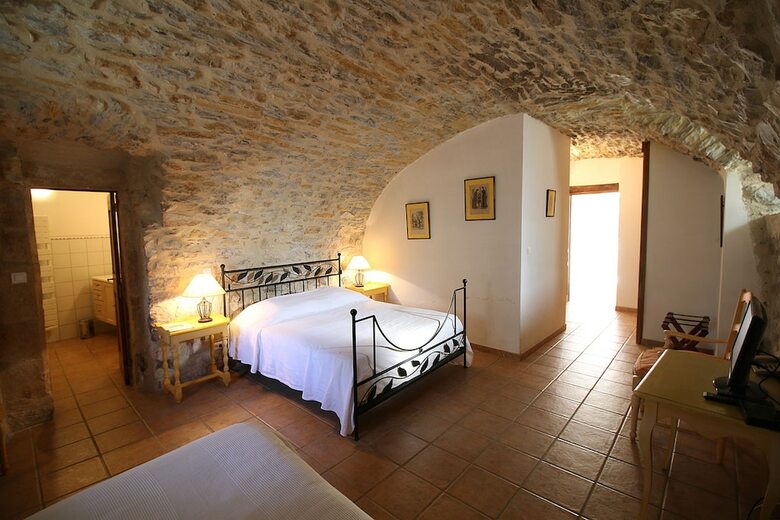 Hotel La Bastide Du Vebron